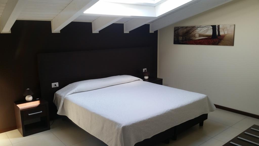 Residenza S.Event B&B Буччинаско Экстерьер фото
