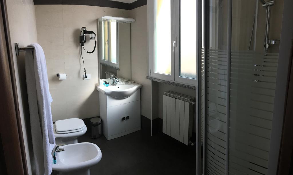 Residenza S.Event B&B Буччинаско Экстерьер фото